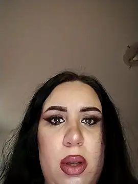 Snapshot of AdelinaJude chatting on December 21, 2025, 1:35 pm AdelinaJude online show from December 21, 2025, 1:35 pm