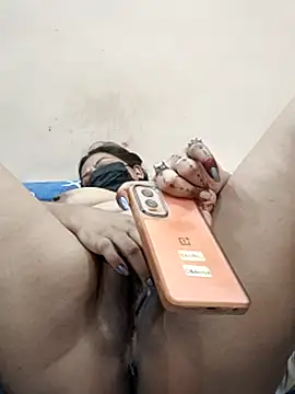 Ruchikalive online show from October 1, 2025, 9:18 pm