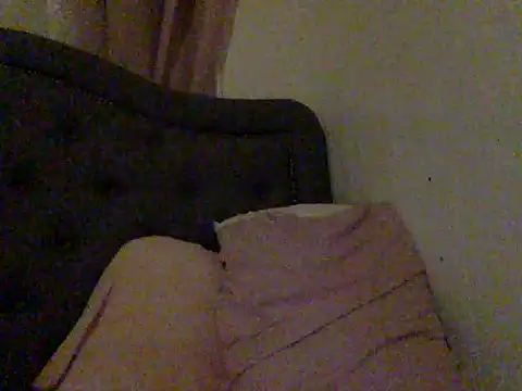 Snapshot of turbides22 chatting on February 1, 2025, 11:10 am turbides22 online show from February 1, 2025, 11:10 am