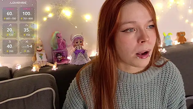 Snapshot of ValBae chatting on January 13, 2026, 9:30 pm ValBae online show from January 13, 2026, 9:30 pm