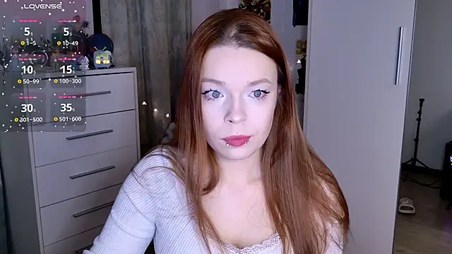 Snapshot of ValBae chatting on February 4, 2026, 10:16 pm ValBae online show from February 4, 2026, 10:16 pm