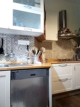 Frabox65 online show from November 22, 2025, 6:01 am