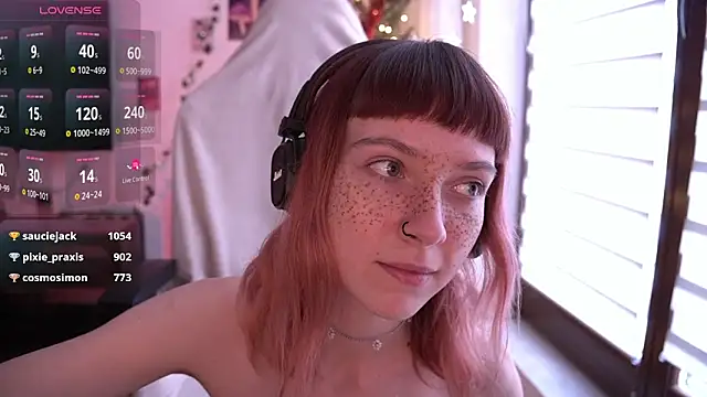 juliapie online show from December 22, 2024, 8:49 am