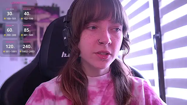 juliapie online show from March 26, 2026, 9:51 am