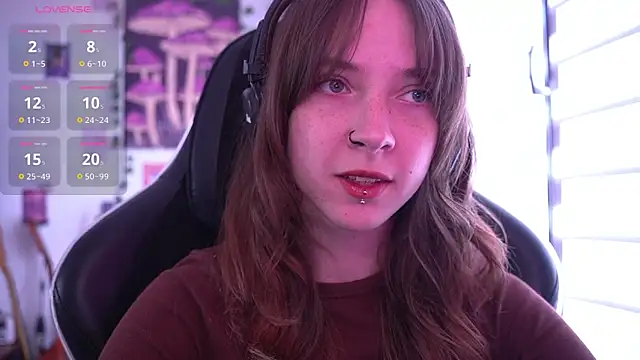 Snapshot of juliapie chatting on April 24, 2026, 9:55 am juliapie online show from April 24, 2026, 9:55 am