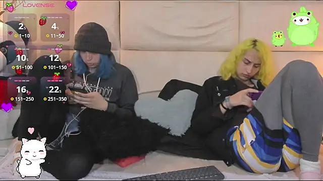 Snapshot of -kisa_ chatting on November 13, 2025, 2:37 am -kisa online show from November 13, 2025, 2:37 am