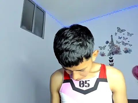 horny pair online show from April 3, 2026, 1:56 am