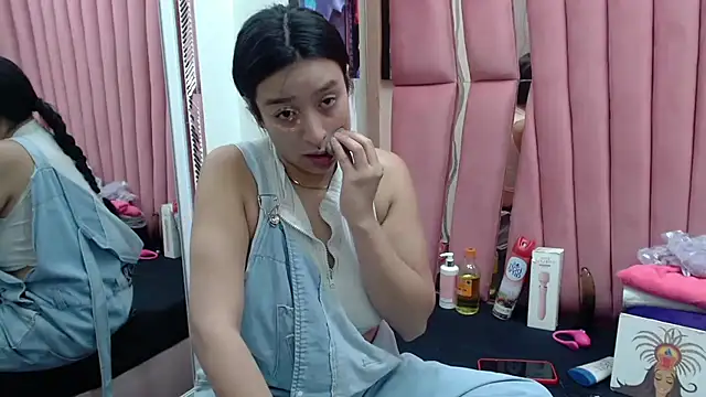 Snapshot of Sarah_Hornny chatting on March 14, 2025, 3:15 am Sarah Hornny online show from March 14, 2025, 3:15 am