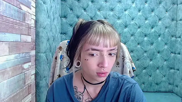 Snapshot of Samantha_Smiith chatting on October 30, 2025, 4:00 am Samantha Smiith online show from October 30, 2025, 4:00 am