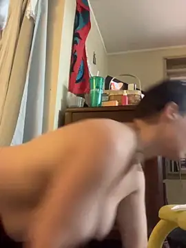 Snapshot of KatieBARBiE98 chatting on October 30, 2025, 7:11 pm KatieBARBiE98 online show from October 30, 2025, 7:11 pm