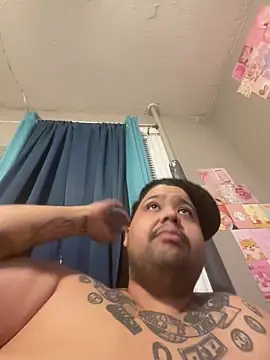 chubbydominican online show from February 20, 2025, 9:33 am