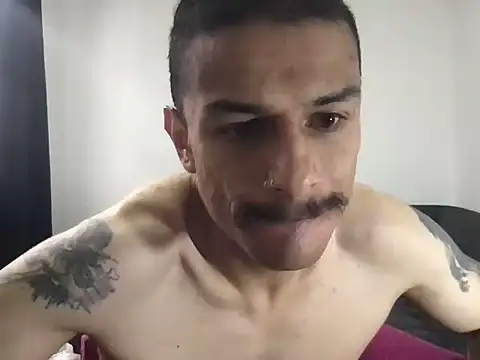 HorrorotikA online show from April 13, 2026, 4:33 pm