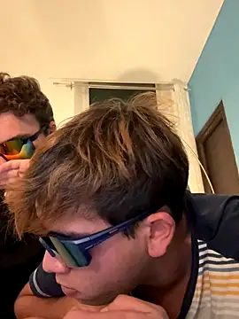 calleaaaa online show from October 27, 2025, 5:58 pm