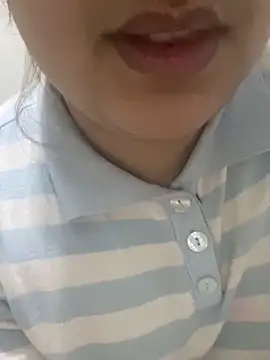 Snapshot of yassminsexy22 chatting on March 1, 2026, 8:20 pm yassminsexy22 online show from March 1, 2026, 8:20 pm