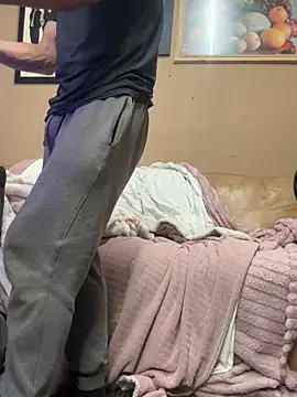 Snapshot of UtopianMisfit1 chatting on February 6, 2026, 4:52 am UtopianMisfit1 online show from February 6, 2026, 4:52 am