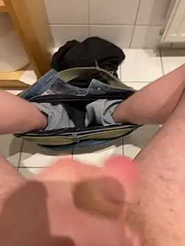 Michaela1222 online show from February 16, 2026, 7:56 pm