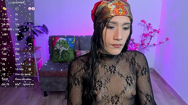 Snapshot of CamilaHarperr_ chatting on July 3, 2026, 10:49 pm CamilaHarperr online show from July 3, 2026, 10:49 pm