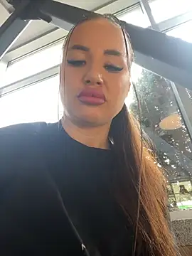 Snapshot of beautydiamond chatting on October 18, 2025, 9:00 am beautydiamond online show from October 18, 2025, 9:00 am