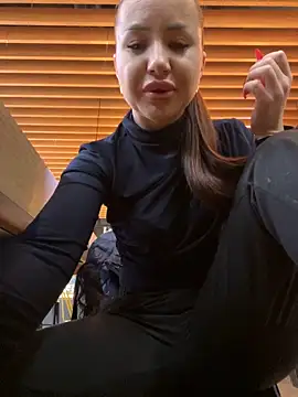 Snapshot of beautydiamond chatting on March 2, 2025, 8:48 am beautydiamond online show from March 2, 2025, 8:48 am