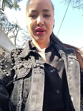 Snapshot of beautydiamond chatting on March 10, 2025, 11:23 am beautydiamond online show from March 10, 2025, 11:23 am