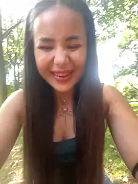 Snapshot of beautydiamond chatting on September 9, 2025, 10:14 am beautydiamond online show from September 9, 2025, 10:14 am