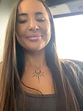 Snapshot of beautydiamond chatting on September 25, 2025, 9:26 am beautydiamond online show from September 25, 2025, 9:26 am