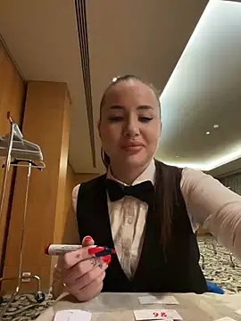 Snapshot of beautydiamond chatting on February 28, 2025, 3:37 pm beautydiamond online show from February 28, 2025, 3:37 pm