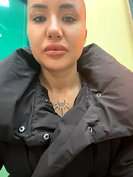 Snapshot of beautydiamond chatting on December 3, 2025, 10:36 am beautydiamond online show from December 3, 2025, 10:36 am