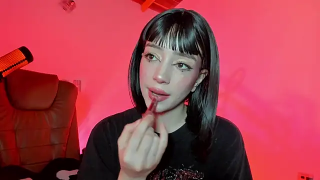 Snapshot of sweeet_peach chatting on December 22, 2025, 7:19 am sweeet peach online show from December 22, 2025, 7:19 am