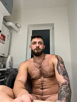 LoveIsBlind  online show from December 15, 2024, 11:53 pm