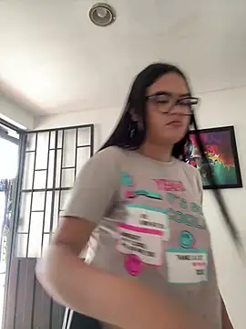 Snapshot of Karla-sexy01 chatting on February 6, 2025, 6:56 pm Karla-sexy01 online show from February 6, 2025, 6:56 pm