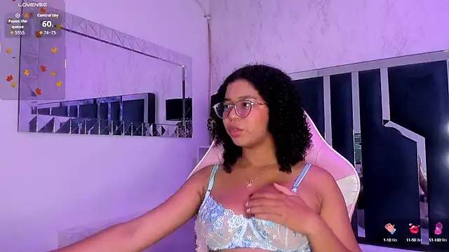 MilaHall  online show from September 24, 2025, 3:57 am