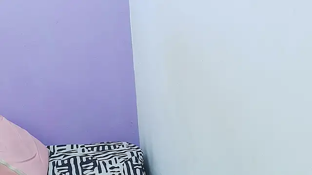 Snapshot of veronica_sinner_ chatting on March 5, 2025, 12:00 pm veronica sinner  online show from March 5, 2025, 12:00 pm