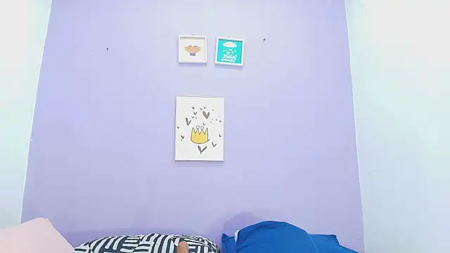 Snapshot of veronica_sinner_ chatting on February 18, 2025, 11:44 am veronica sinner  online show from February 18, 2025, 11:44 am