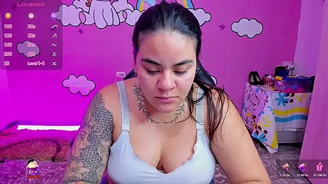 Sharon hils online show from February 6, 2026, 9:00 pm