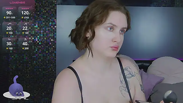 Snapshot of AnnaRichmond chatting on March 15, 2025, 2:56 am AnnaRichmond online show from March 15, 2025, 2:56 am