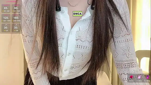 zhuzhu-520- online show from November 28, 2025, 3:23 pm