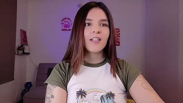 Snapshot of Mariangeel chatting on November 10, 2025, 11:04 am Mariangeel online show from November 10, 2025, 11:04 am