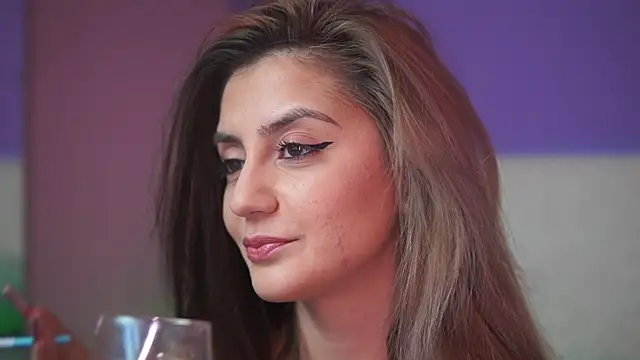 Snapshot of SabrinaHope chatting on January 14, 2026, 10:02 pm SabrinaHope online show from January 14, 2026, 10:02 pm