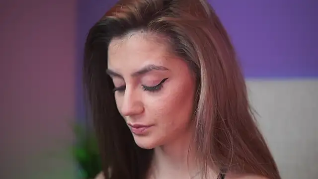 Snapshot of SabrinaHope chatting on January 13, 2026, 10:03 pm SabrinaHope online show from January 13, 2026, 10:03 pm