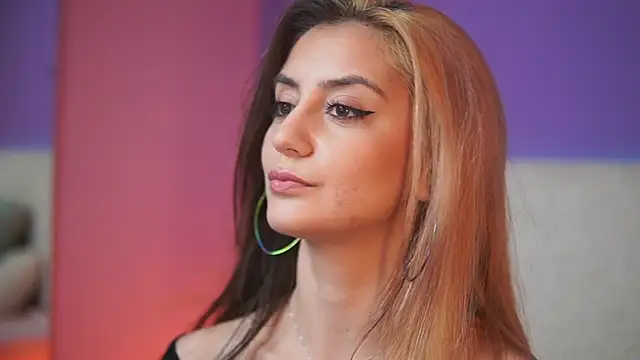 Snapshot of SabrinaHope chatting on November 30, 2025, 10:10 pm SabrinaHope online show from November 30, 2025, 10:10 pm