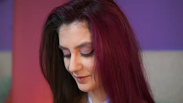 Snapshot of SabrinaHope chatting on March 3, 2026, 10:28 pm SabrinaHope online show from March 3, 2026, 10:28 pm