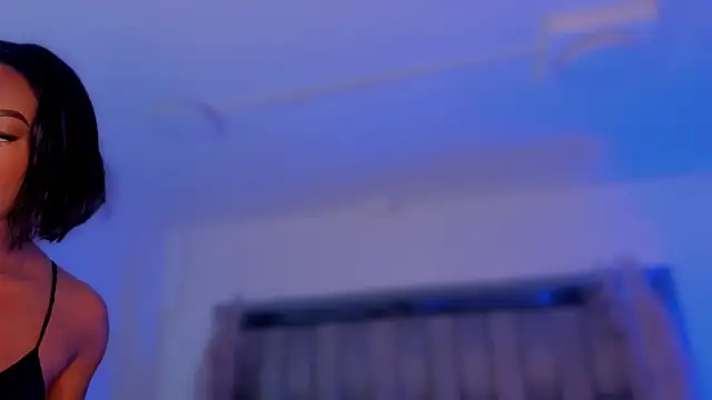 Snapshot of ChaynnaCooper chatting on November 14, 2025, 4:16 am ChaynnaCooper online show from November 14, 2025, 4:16 am