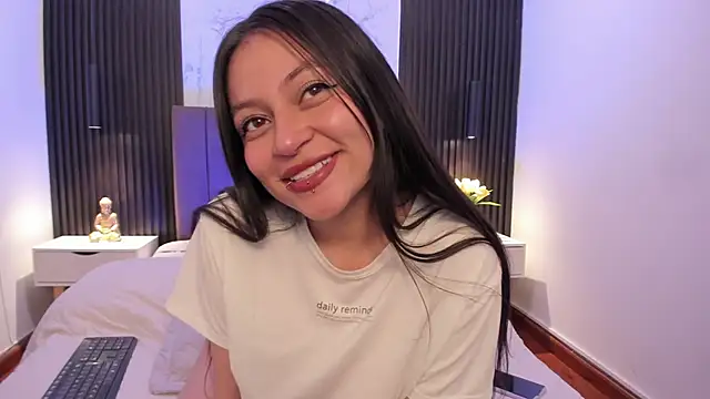 Snapshot of melany_heaven chatting on March 6, 2025, 5:46 am melany heaven online show from March 6, 2025, 5:46 am