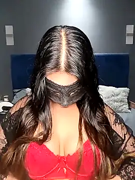 Snapshot of Ursa_sexy chatting on February 21, 2025, 7:12 am Ursa sexy online show from February 21, 2025, 7:12 am