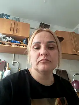 Malichkaanna30 online show from March 16, 2026, 3:37 pm