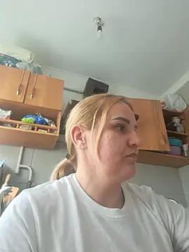 Malichkaanna30 online show from April 10, 2026, 7:48 am