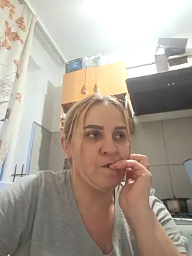 Snapshot of Malichkaanna30 chatting on December 18, 2025, 2:21 pm Malichkaanna30 online show from December 18, 2025, 2:21 pm