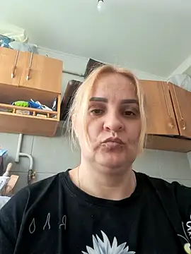 Malichkaanna30 online show from April 13, 2026, 9:13 am