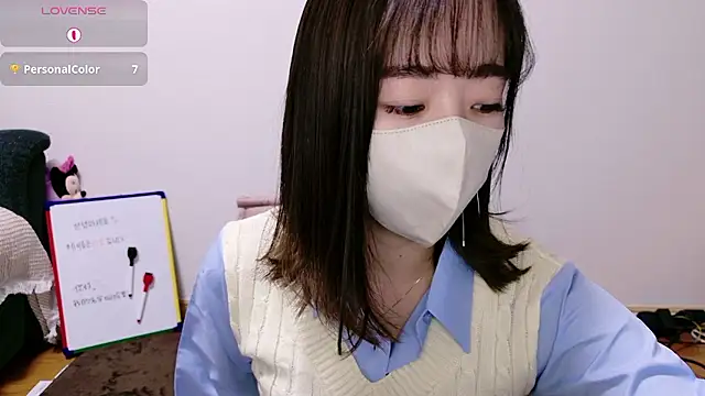 Snapshot of Rio_chan_ chatting on December 22, 2025, 12:38 pm Rio chan online show from December 22, 2025, 12:38 pm